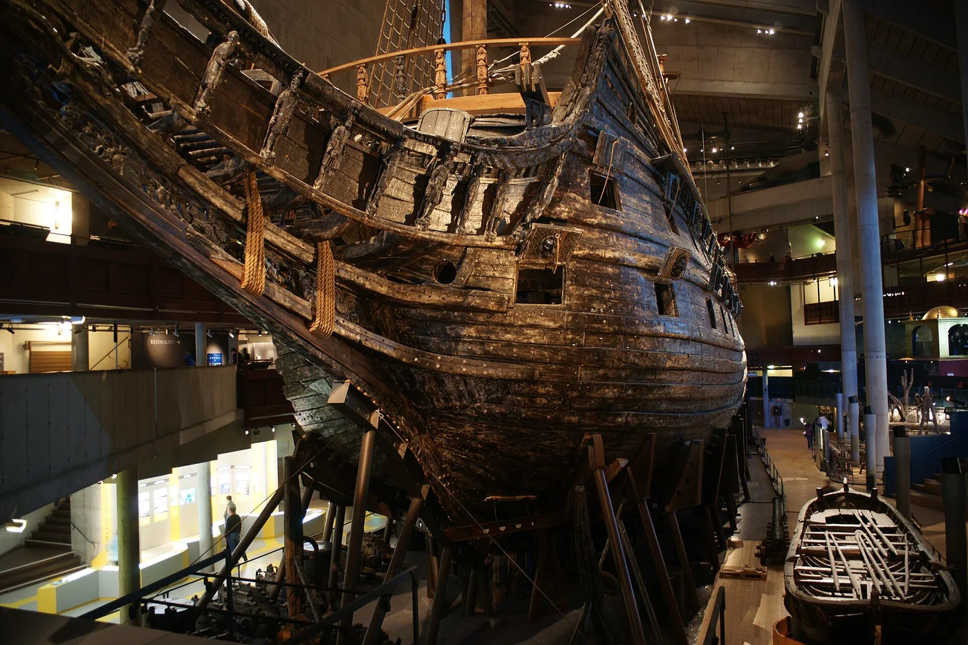 De boeg van het historische oorlogsschip Vasa