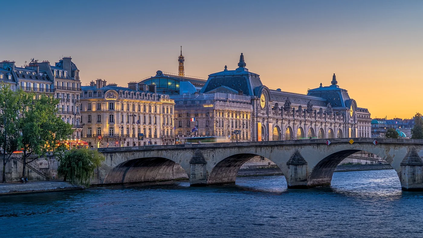 Het voormalige station Musée d’Orsay aan de Seine