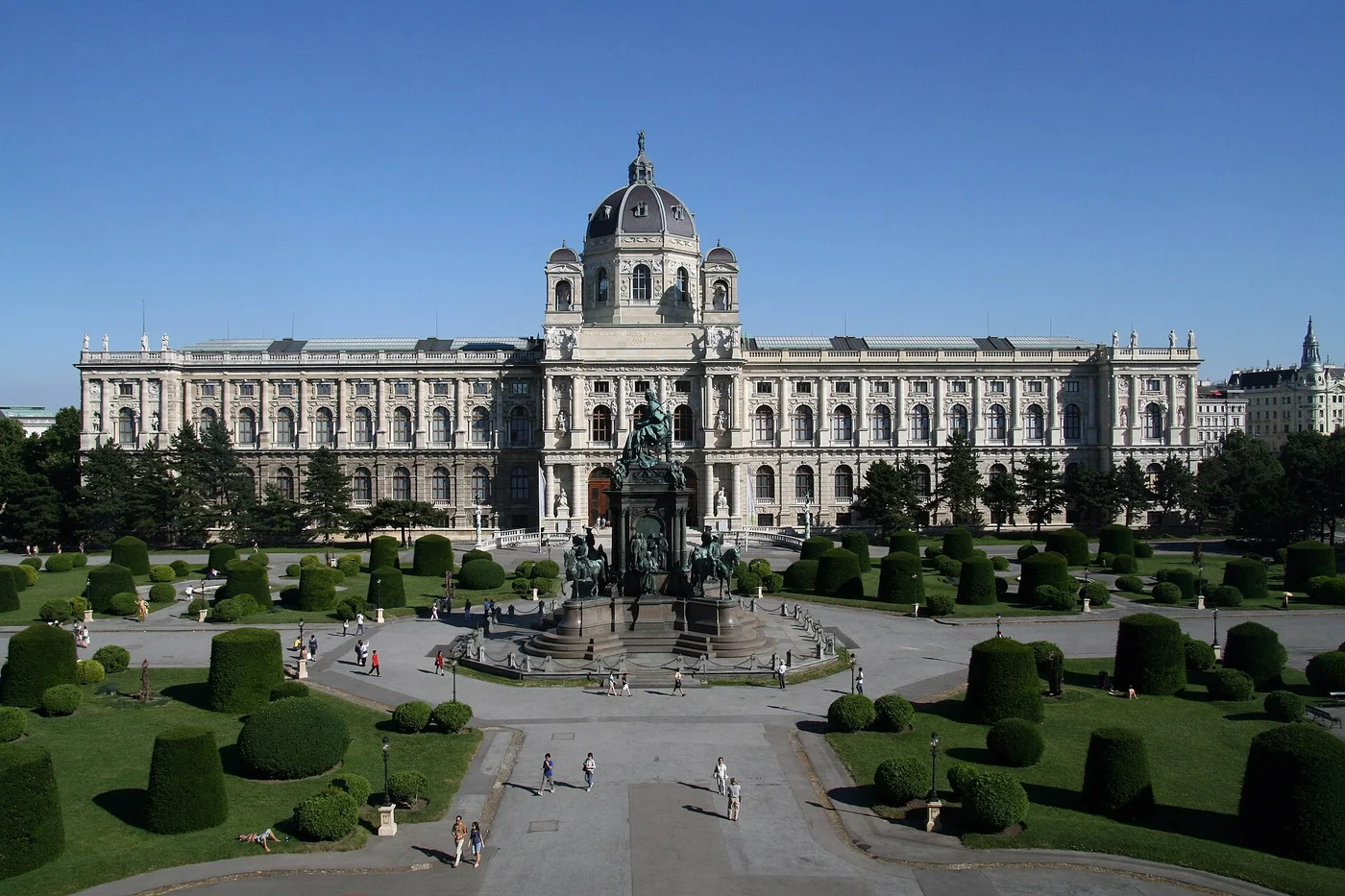 Het Kunsthistorisches Museum aan de Maria-Theresien-Platz